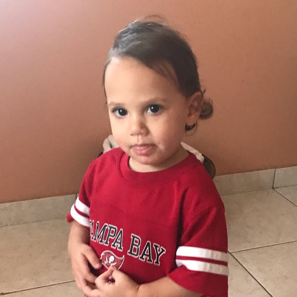 Meet your Posher, Krystle ❤️❤️ - Picture 3 of 8